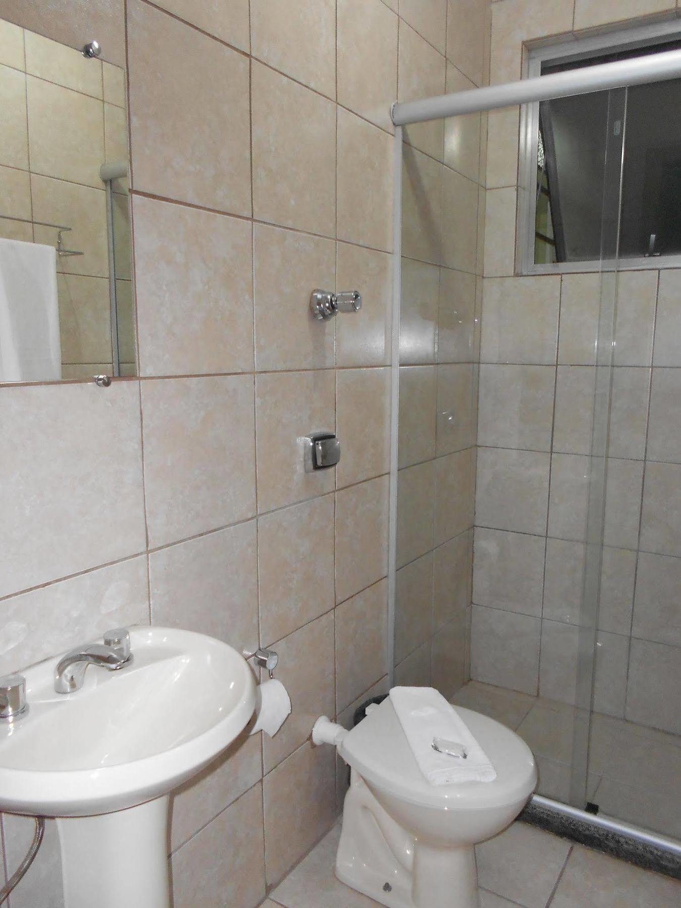 Colossi Hotel Porto Alegre Bagian luar foto