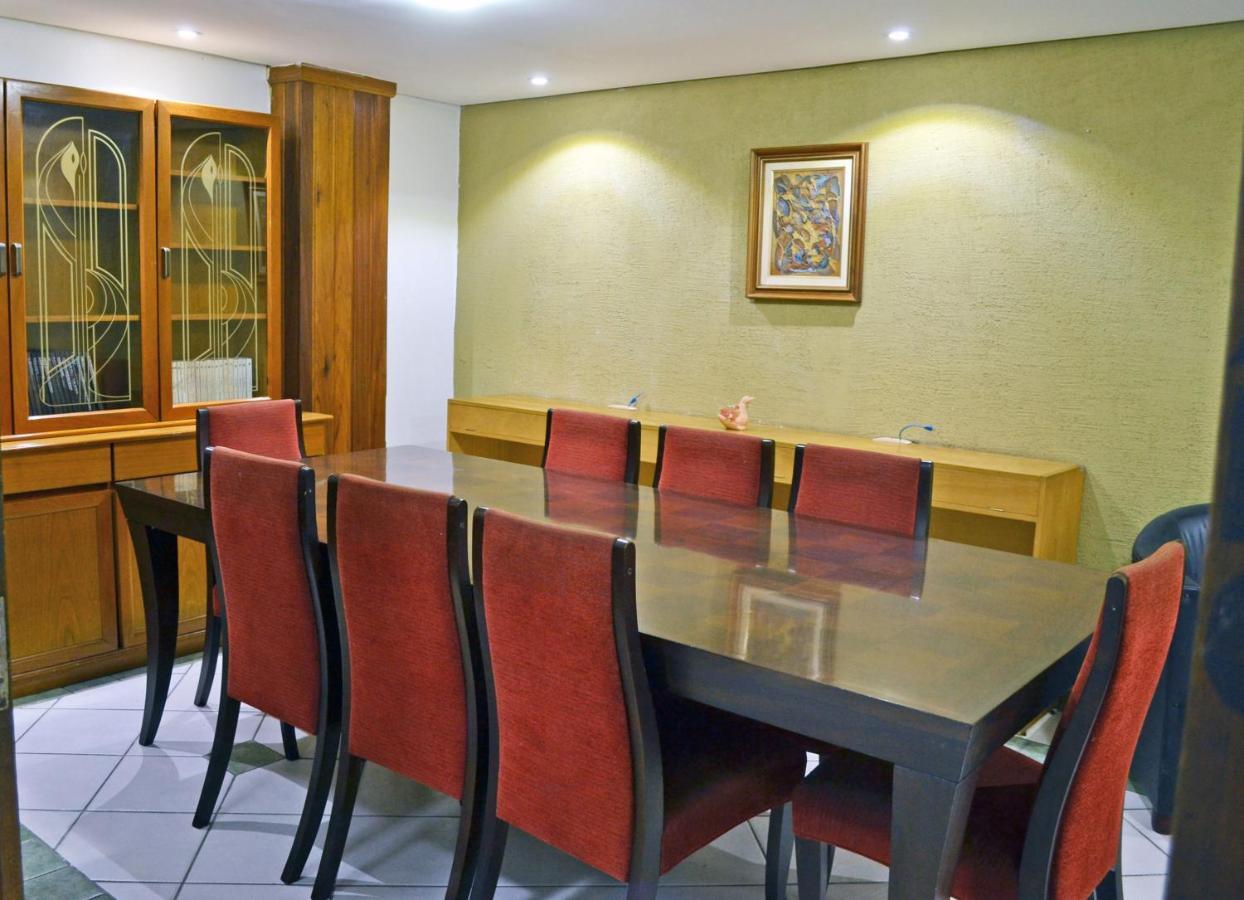Colossi Hotel Porto Alegre Bagian luar foto